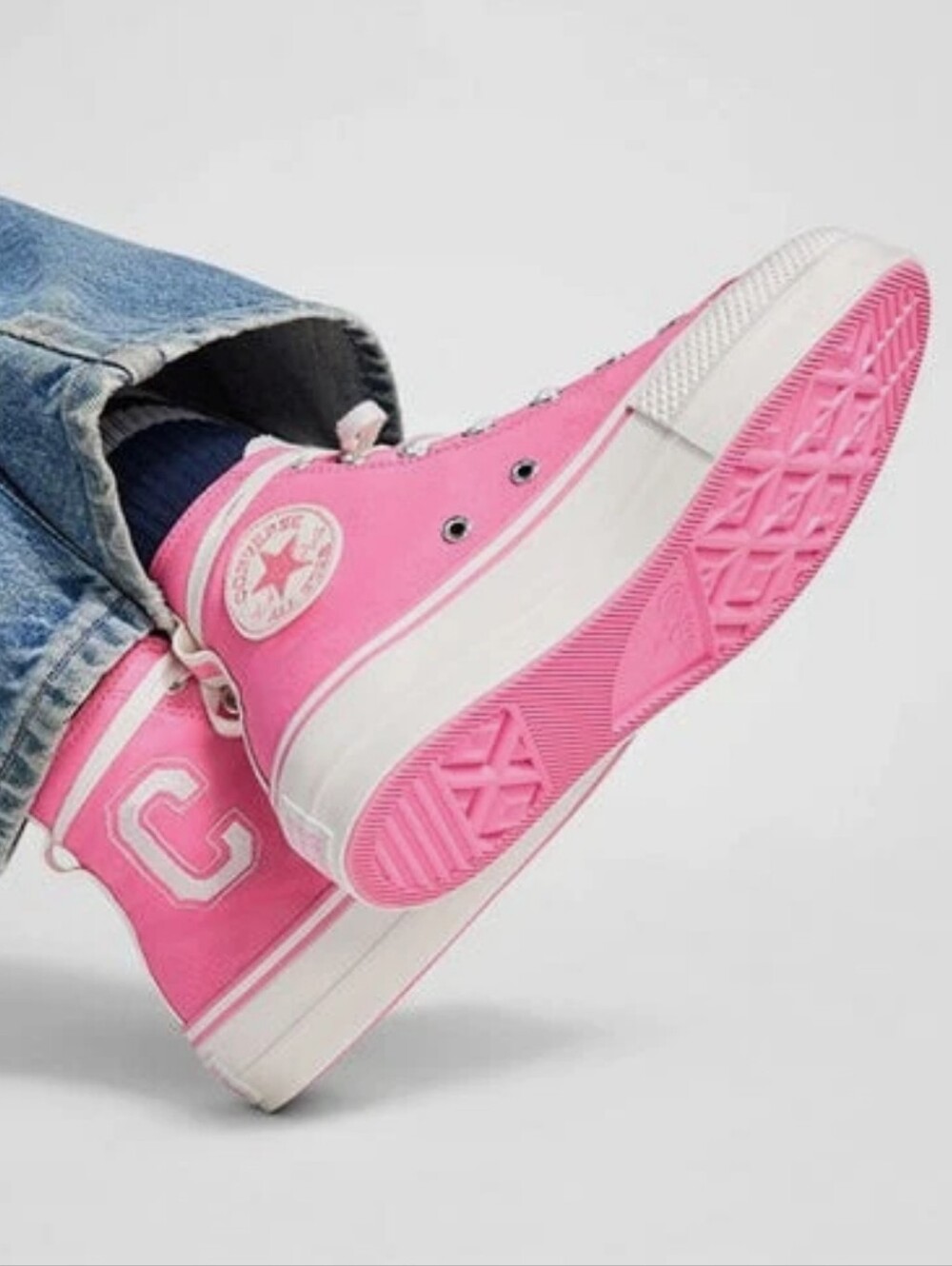 Converse Chuck Taylor All Star Lift Platform Retro Varsity Pink Women's Shoes